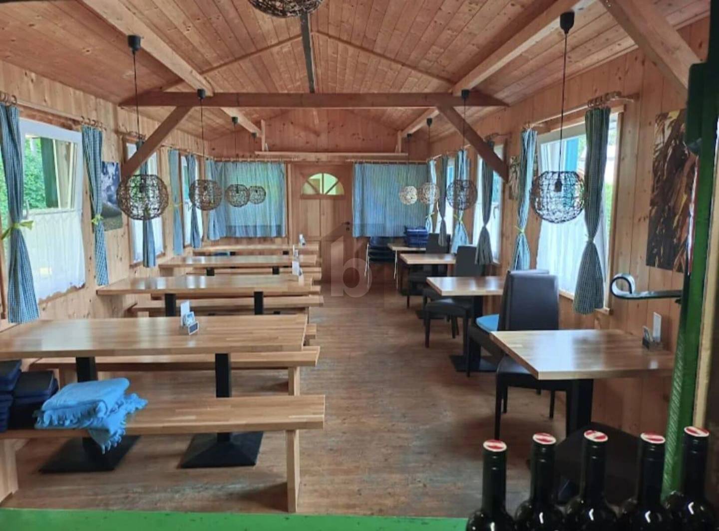 Gemütliche Ferienwohnung mit Wasserblick und Gartennutzung