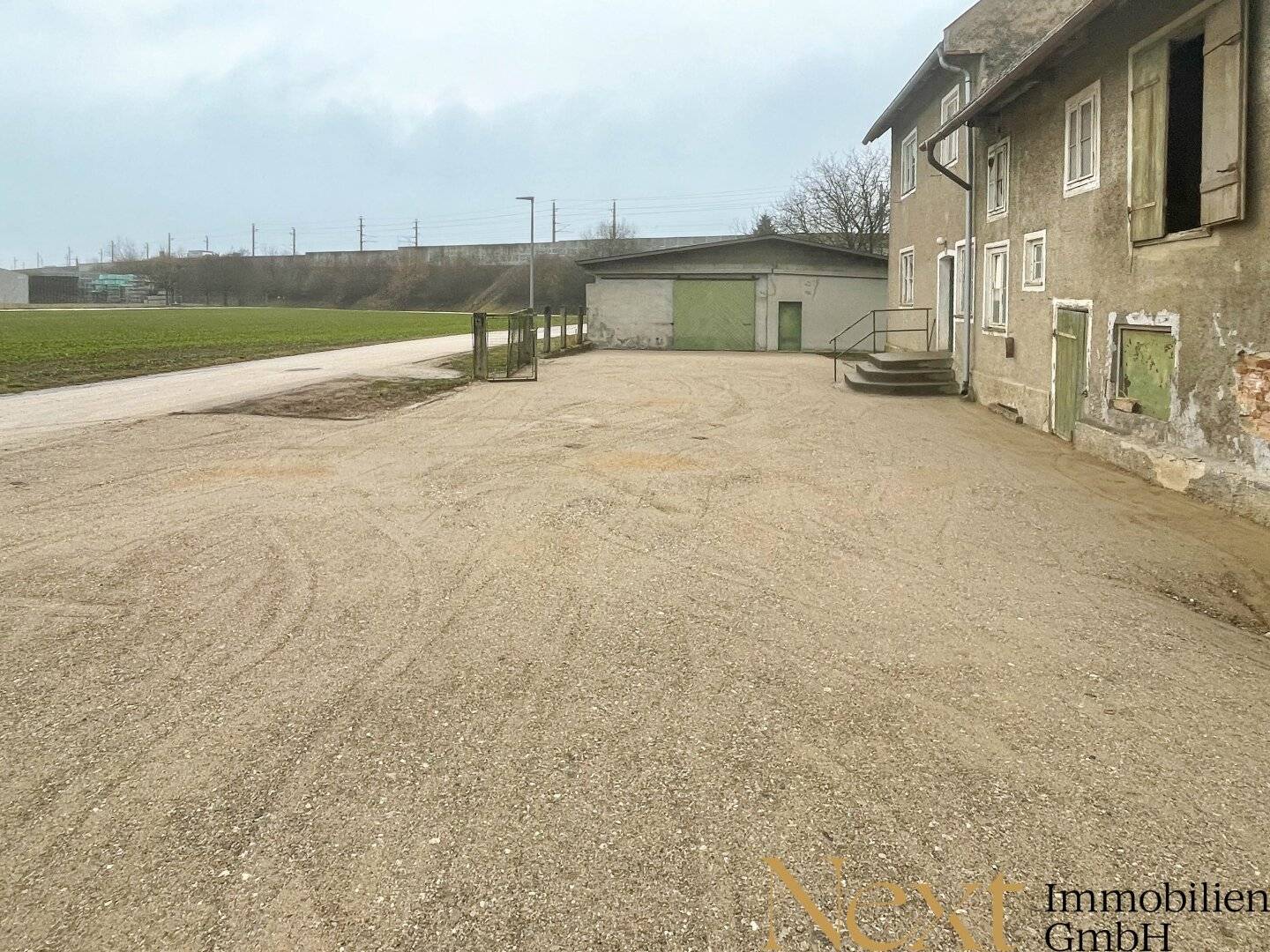 Grundstück samt Geräteschuppen und Garage im Ennshafen zu vermieten!