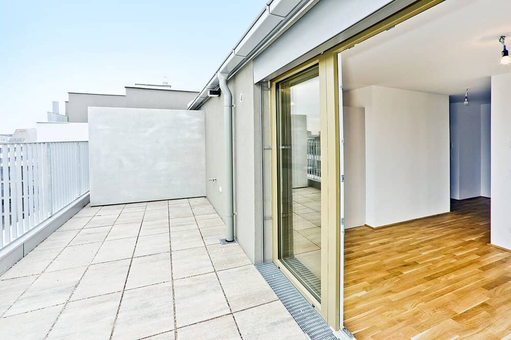 Cooled new build apartment with balcony near St. Marx station