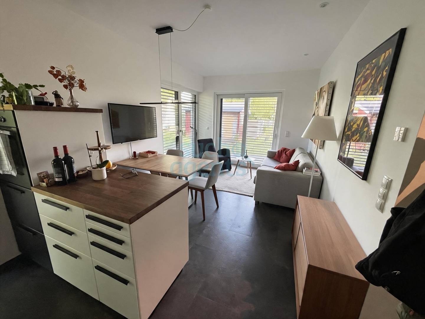Barrierefreie Gartenwohnung mit Südterrasse und Eigengarten