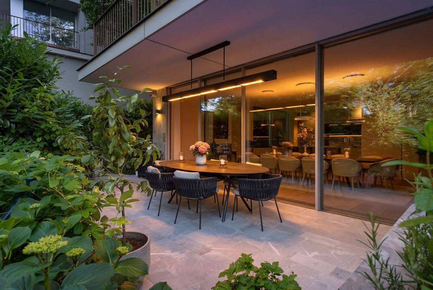 Gartenwohnung mit Pool und Sauna in Hietzing