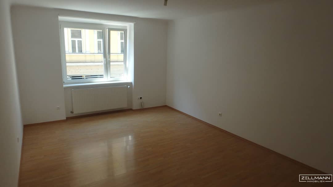Bright Apartment with Separate Bath and WC in Prime Location