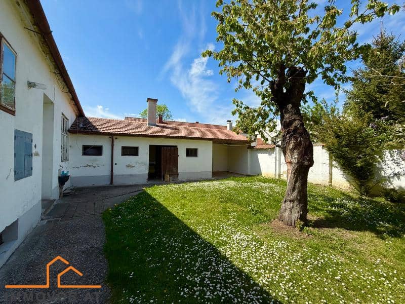 Haus mit Garten in ruhiger Lage am Loisbach