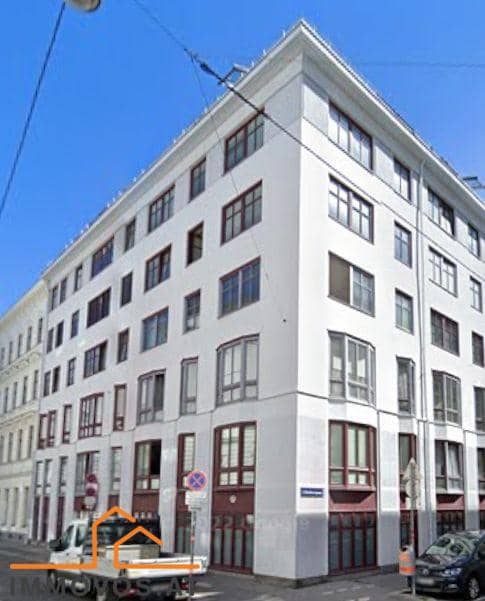 Freshly adapted apartment near Schottentor and MedUni Vienna