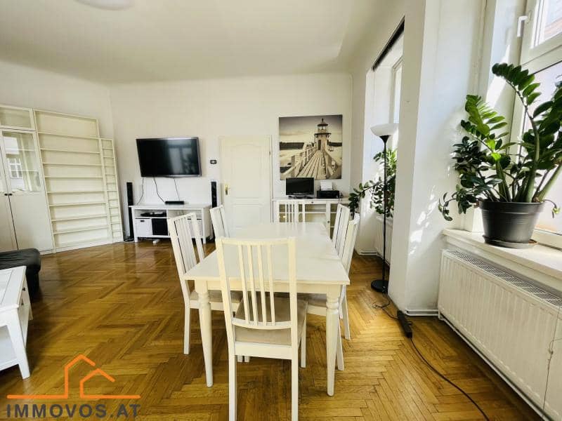 Familienwohnung nahe Mariahilfer Straße mit Parkett