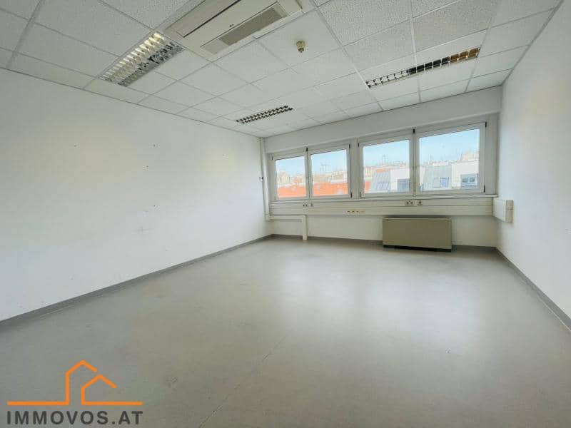 Barrier-free office space on the 5th floor with underground parking