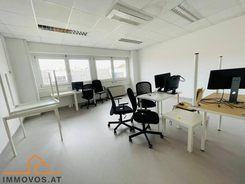 Barrier-free office space on the 5th floor with underground parking
