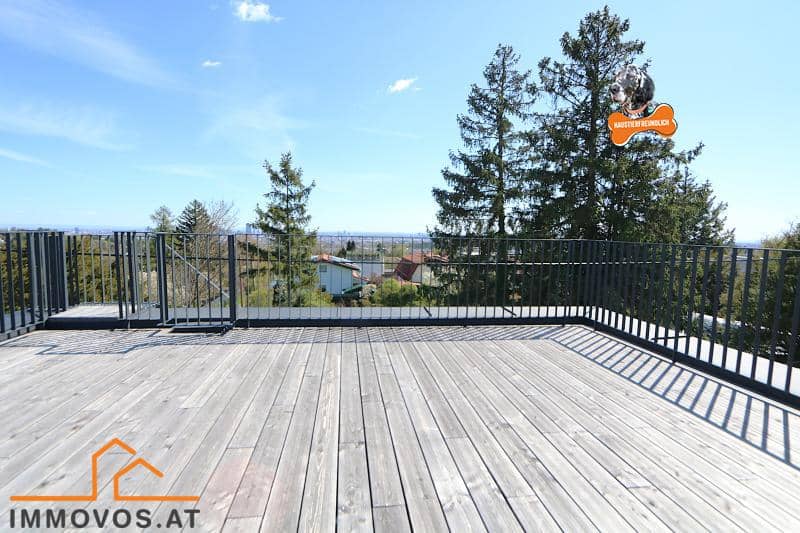 Single Family House with Rooftop Terrace and Garden in Quiet Location