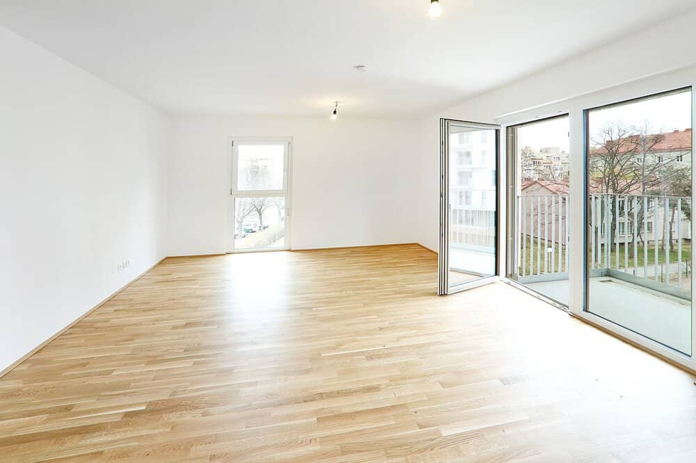 Neubauwohnung mit Balkon und Fernblick