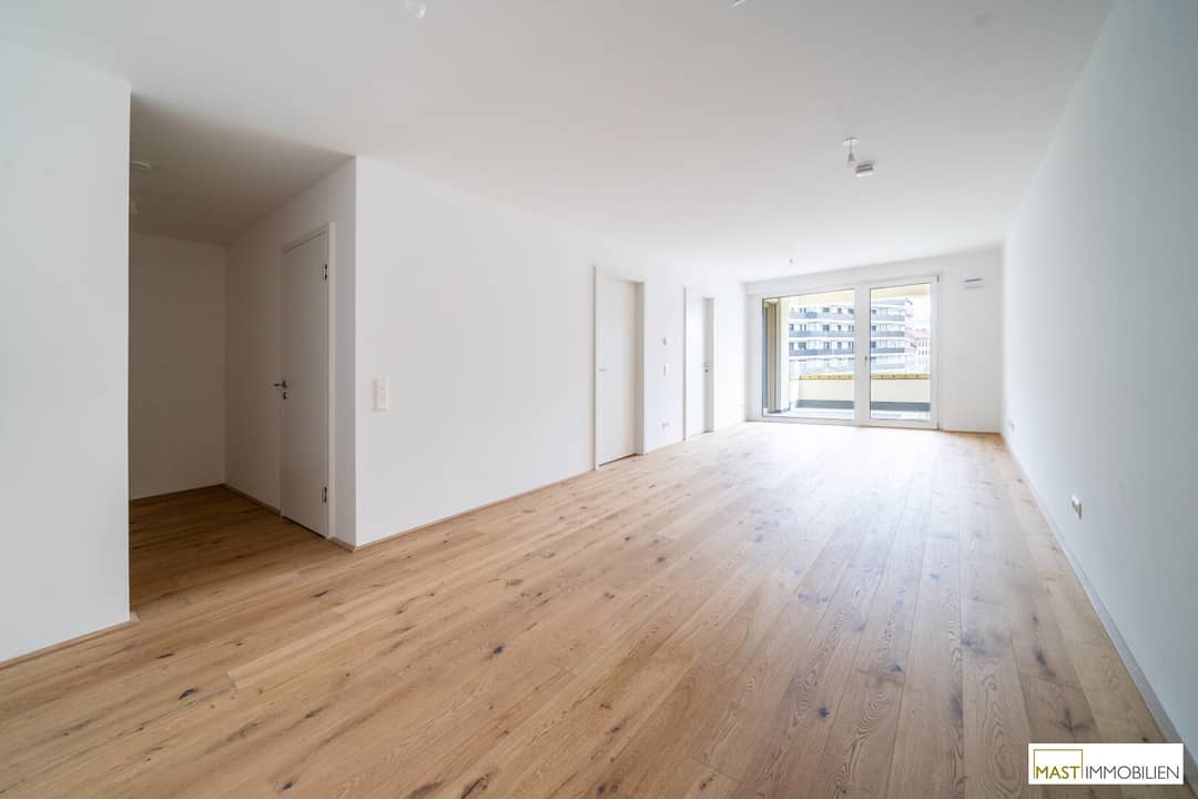 Helle Wohnung mit Balkon und Loggia nahe Hauptbahnhof