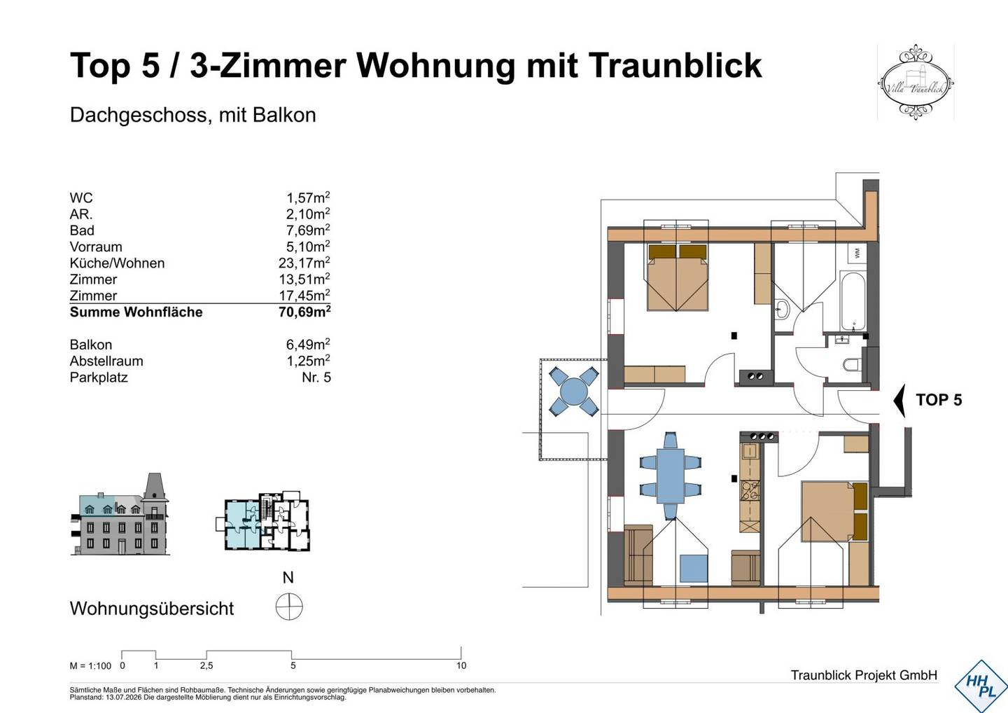 Top floor apartment with balcony by the Traun river