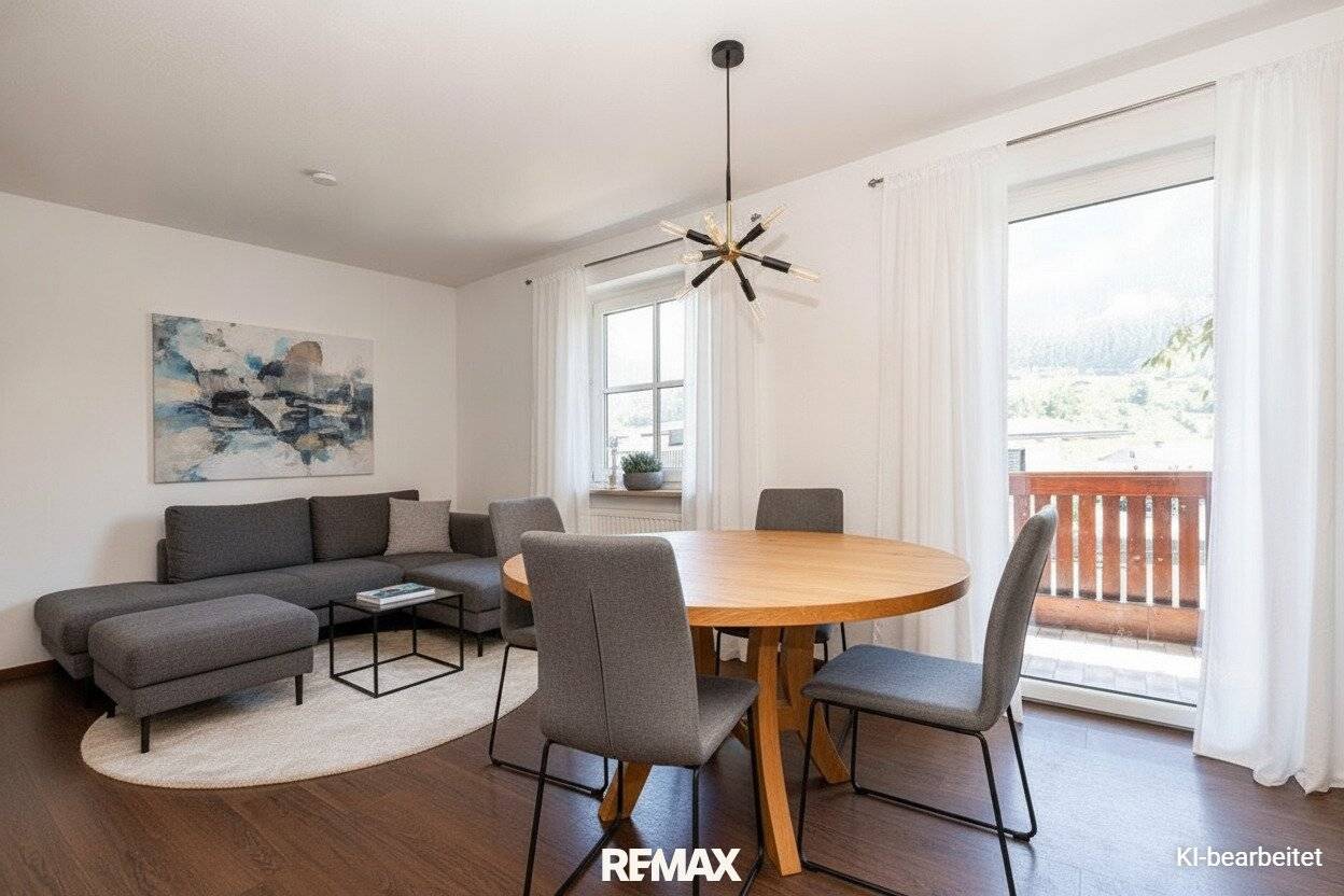 Gepflegte Wohnung mit sonnigem Balkon und Bergblick