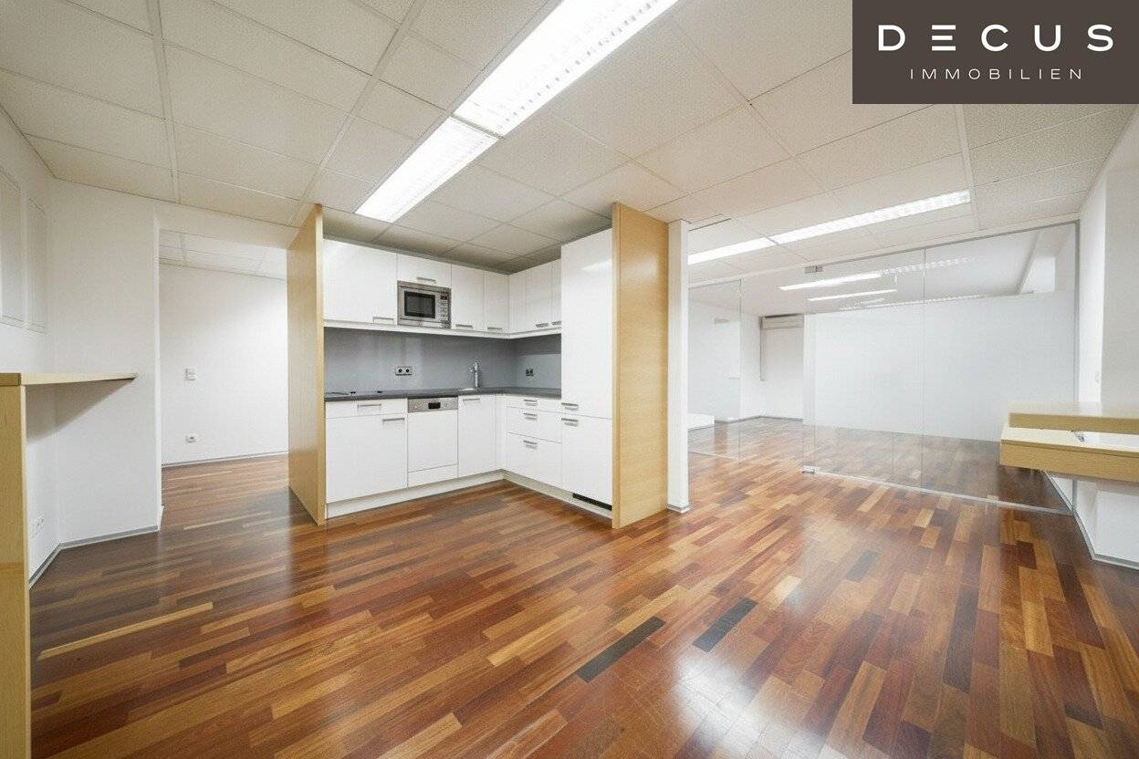 Beautiful air-conditioned office at Nußdorfer Platz