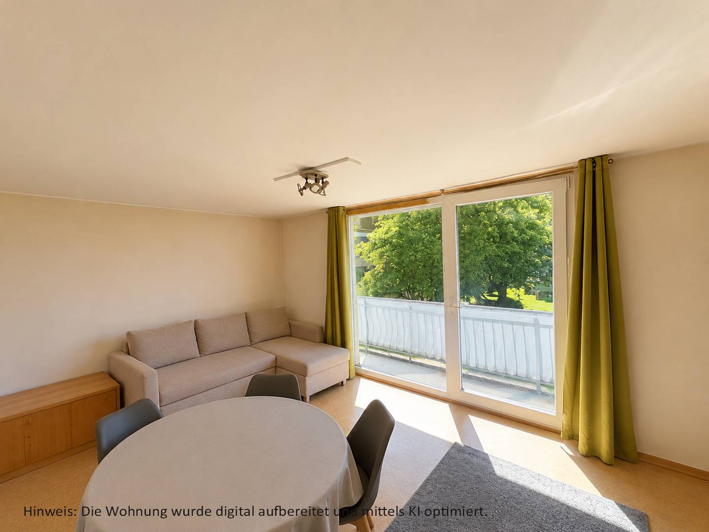 2 Zimmer Wohnung mit Balkon und Tiefgaragenstellplatz