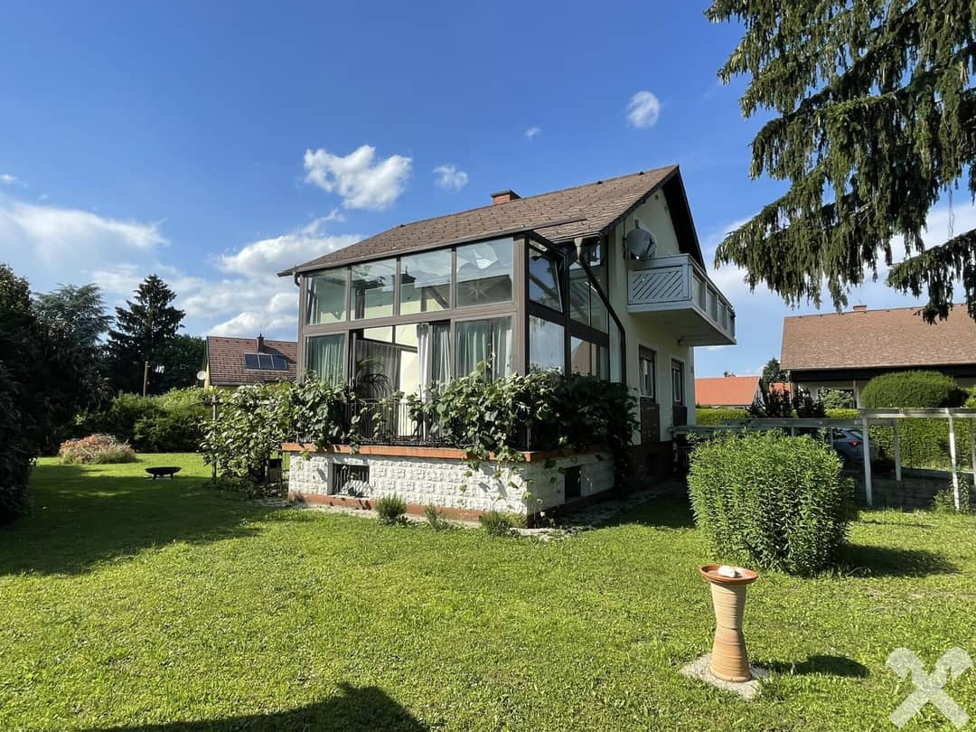 Family house with garden in quiet cul-de-sac location