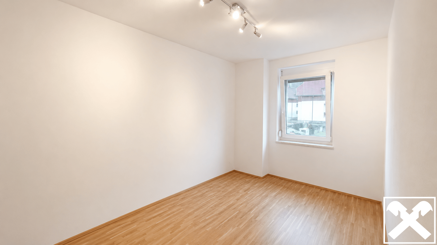 Barrier-Free Apartment with Covered Terrace and Underground Parking