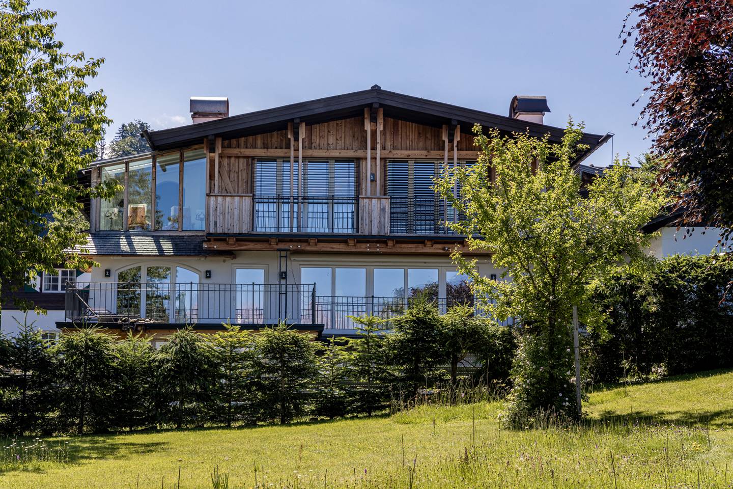 Landhausvilla auf der Bichlalm mit Bergblick und Garten