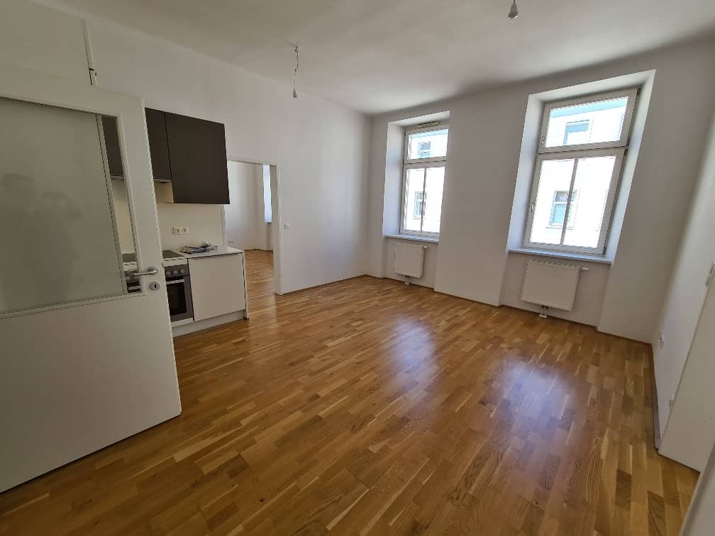 3 Room Apartment in Quiet Location with Storage Cellar