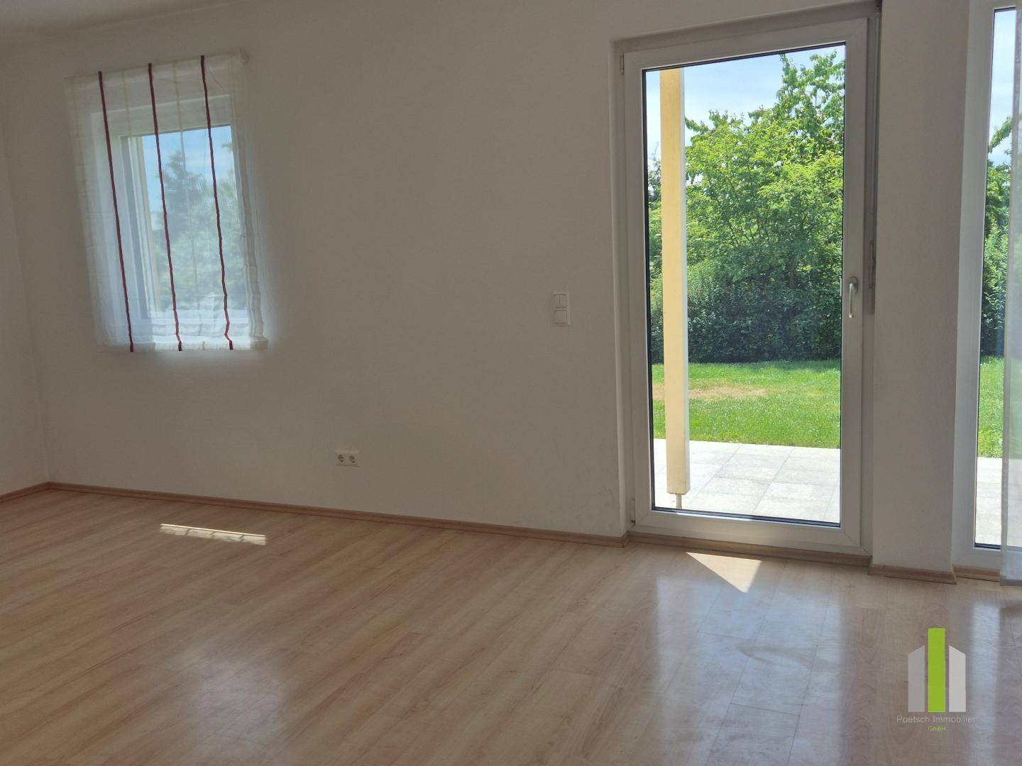 Sunny Family House with Balcony and Distant View