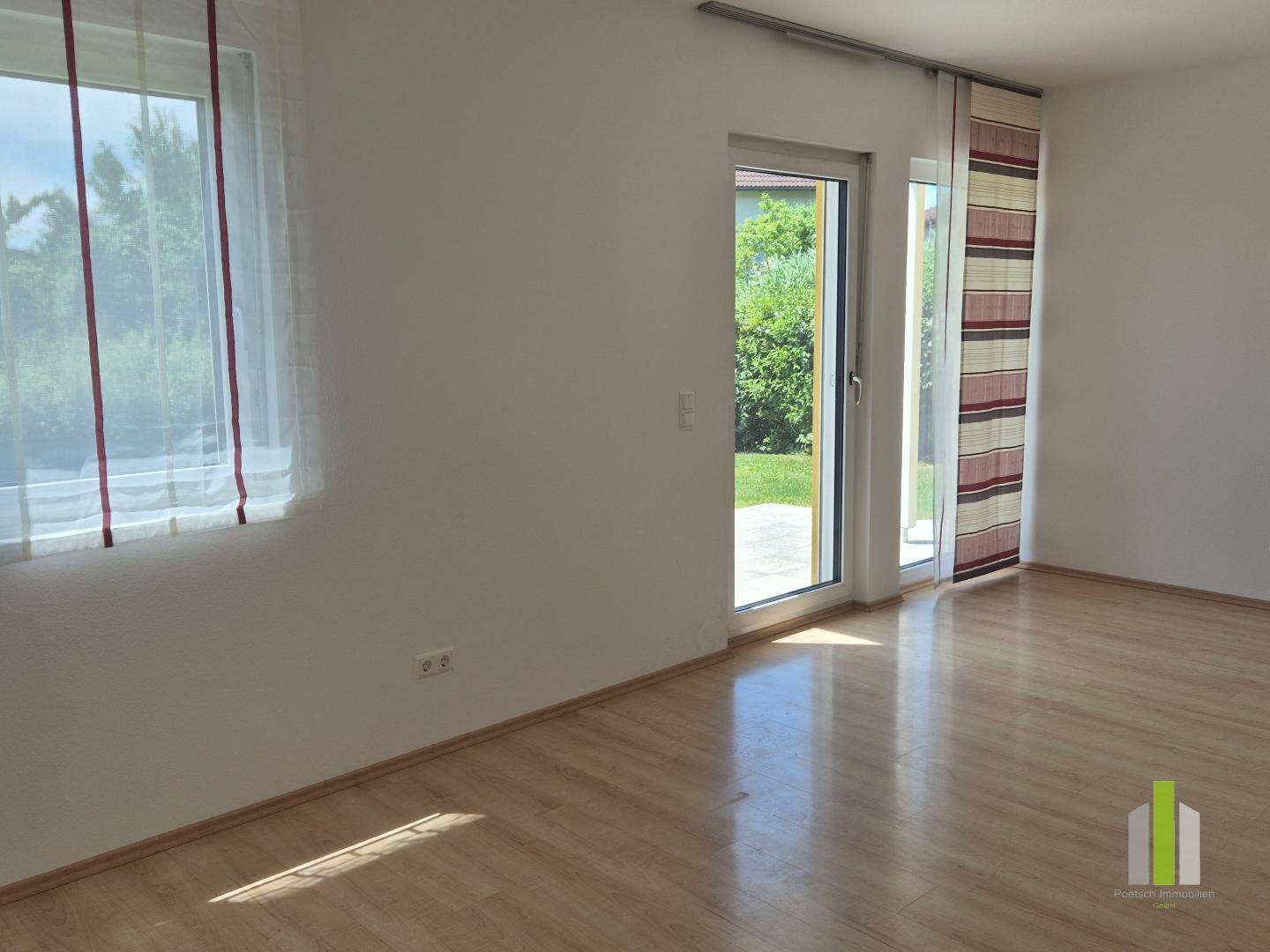 Sunny Family House with Balcony and Distant View