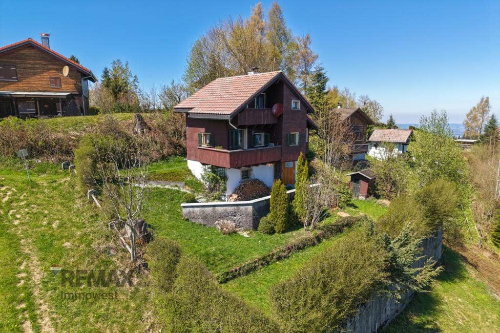 Ferienhaus mit Bergblick und sonniger Terrasse am Pfänder