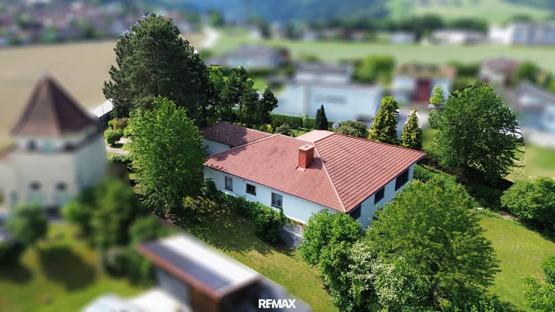 Bungalow with Garden and View of Sonntagberg