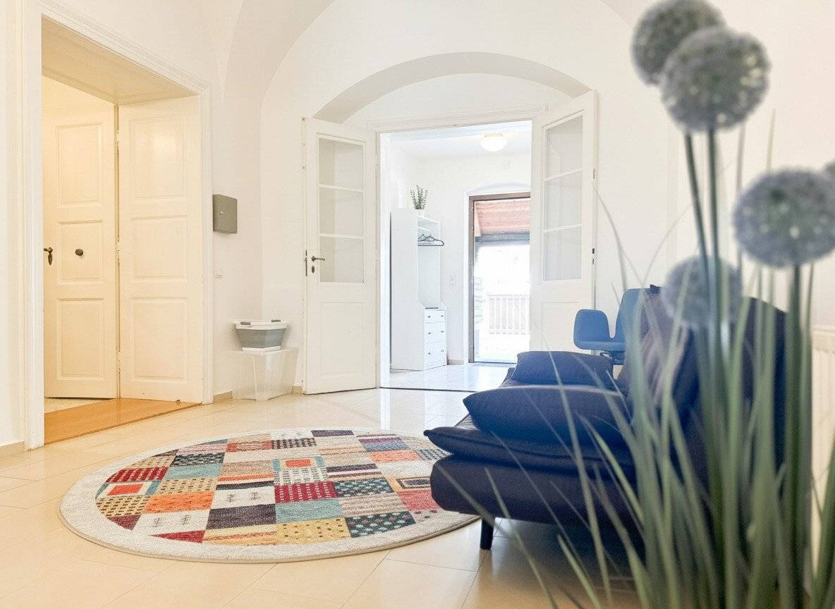 Investment Apartment with Terrace at the Main Square