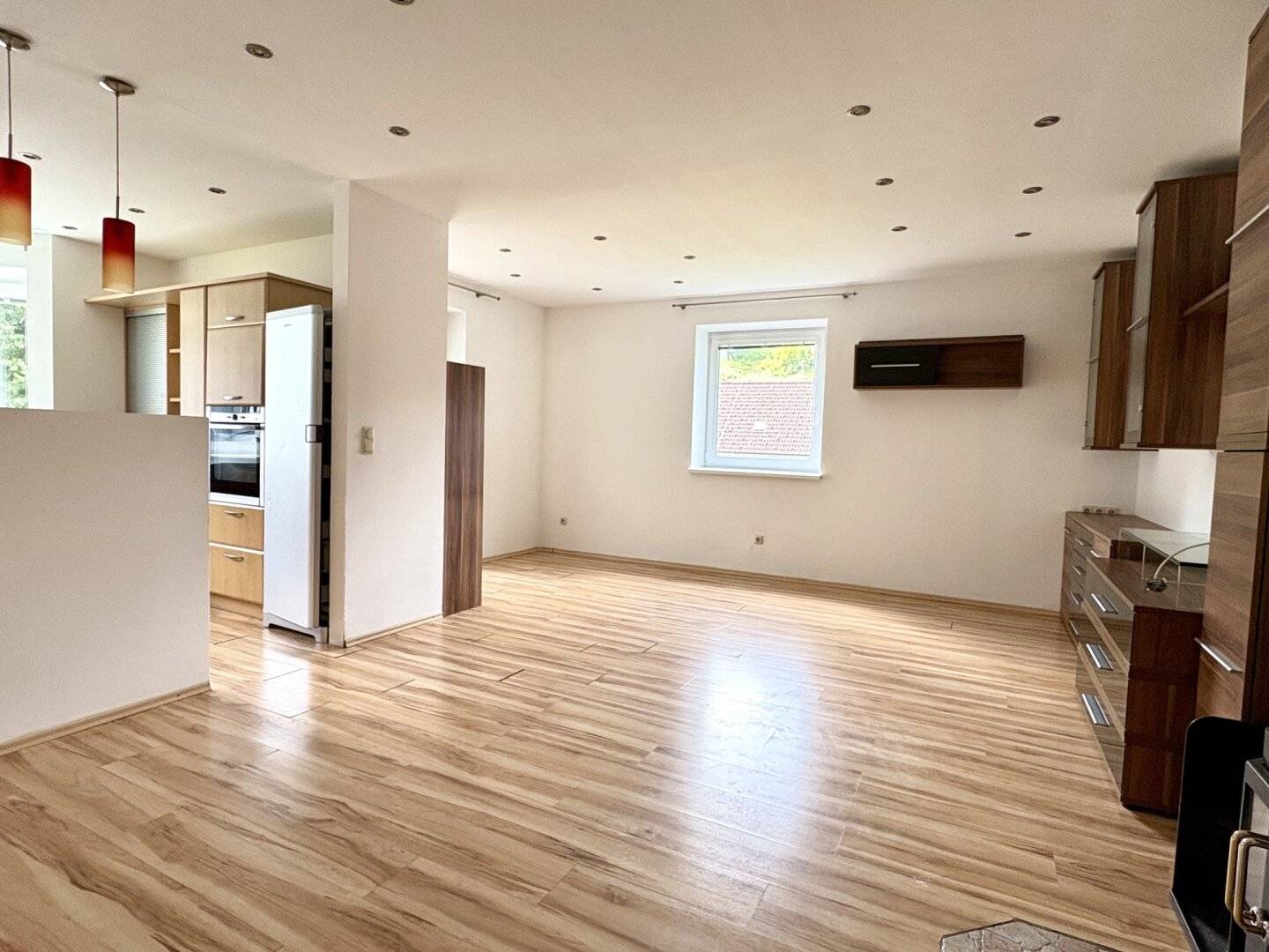 SOMMERFRISCHE WIE DAMALS - GÜNSTIGE (FERIEN)WOHNUNG NÄHE LUNZER SEE