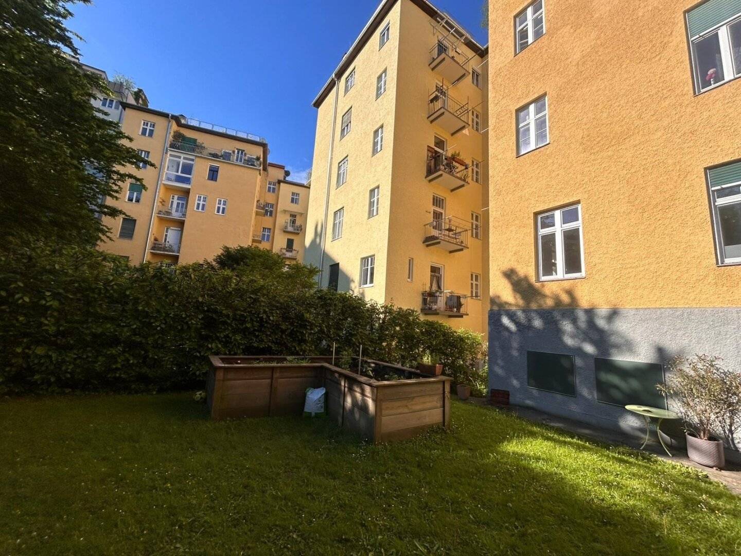 Altbauwohnung mit Balkon in Geidorf