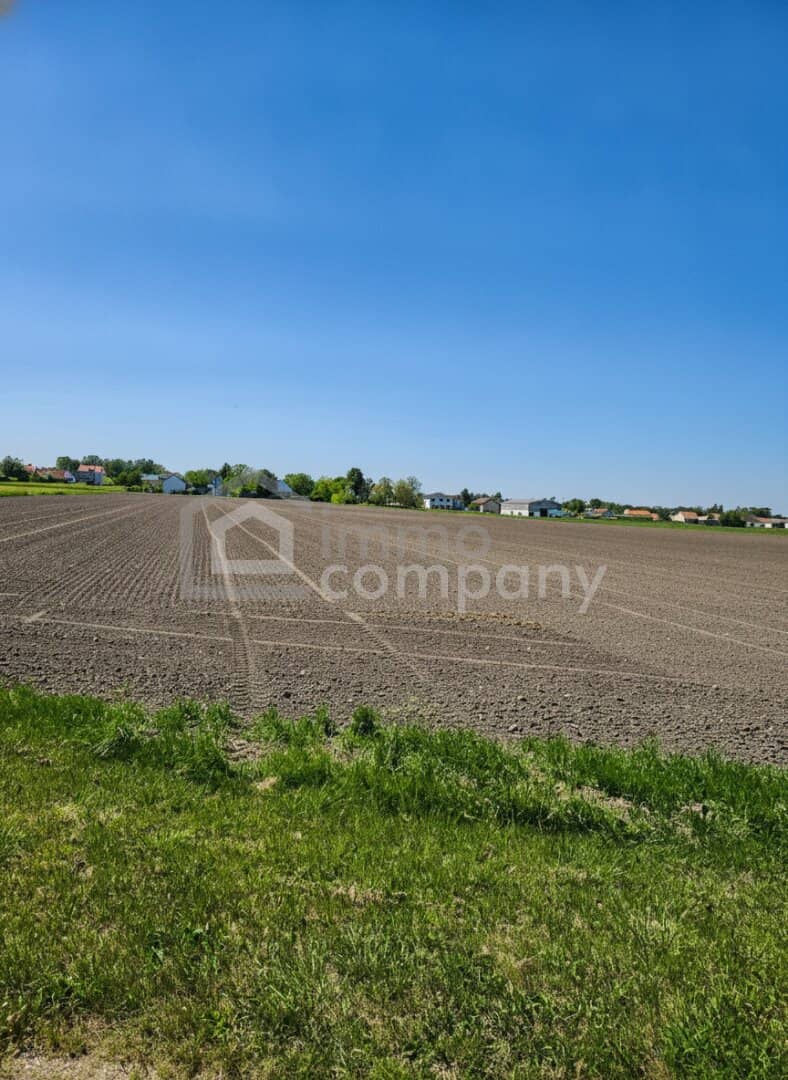 Bauerwartungsland mit Weitblick nahe Wien
