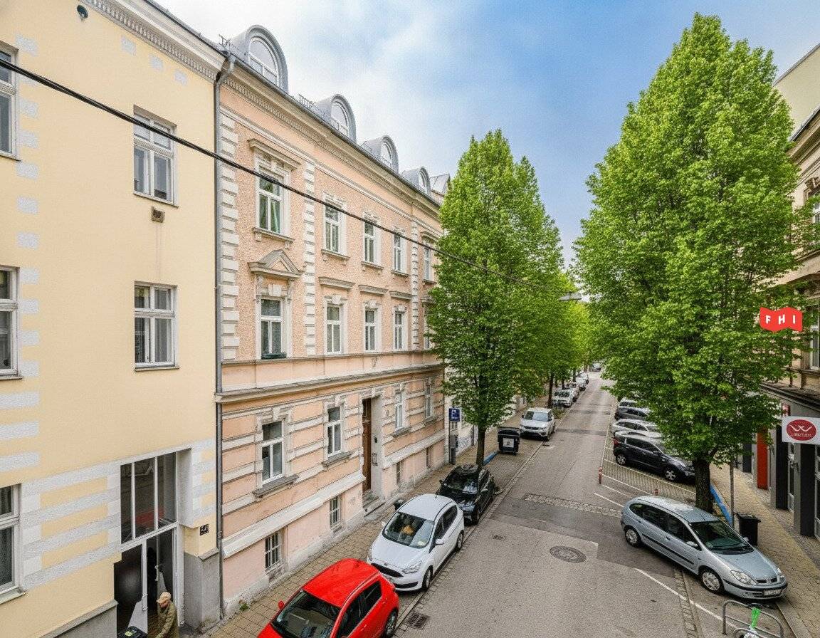 Altbau Apartment with Garden at Südbahnhofmarkt