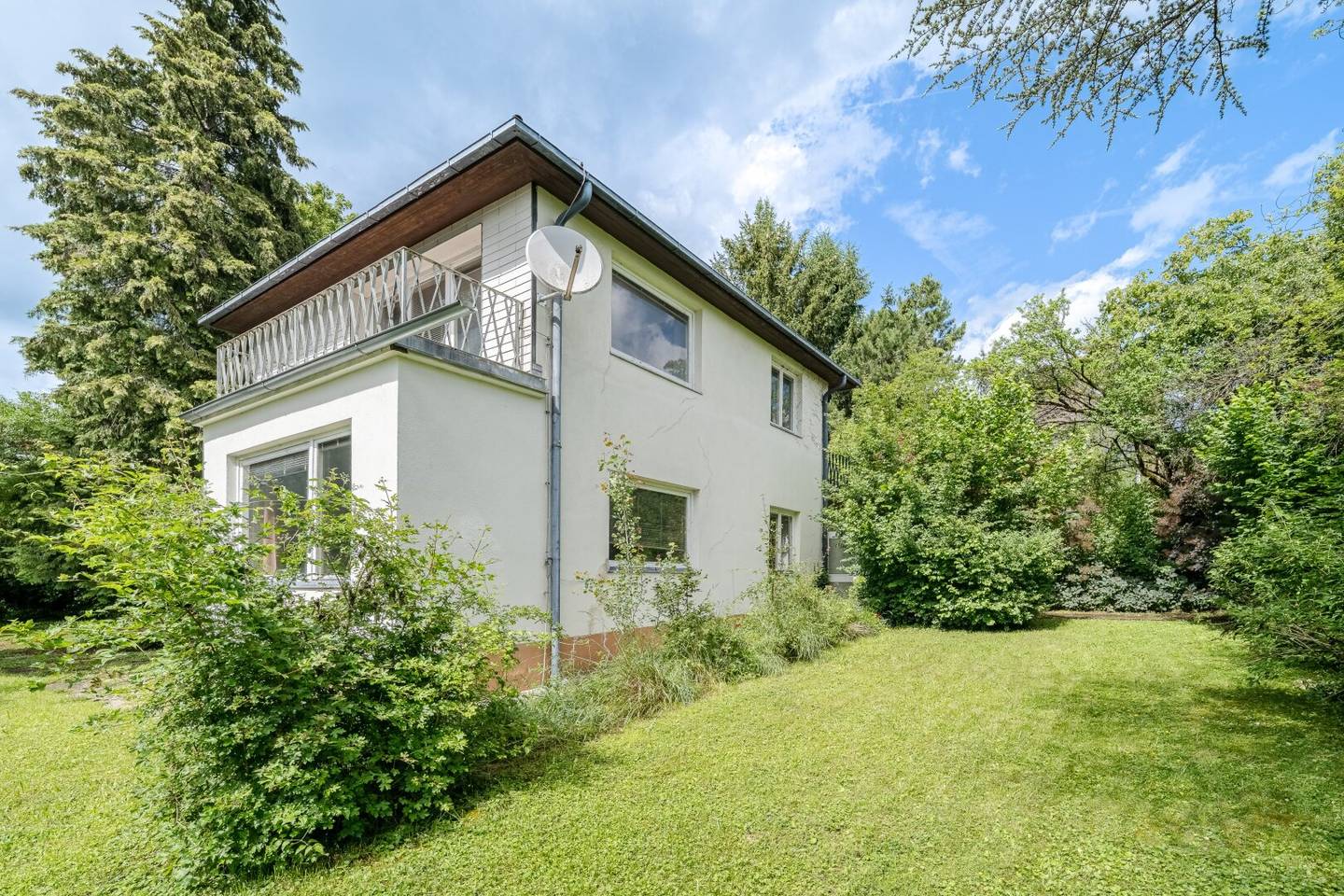 Baugrundstück mit Altbestand in Grünruhelage am Wolfersberg