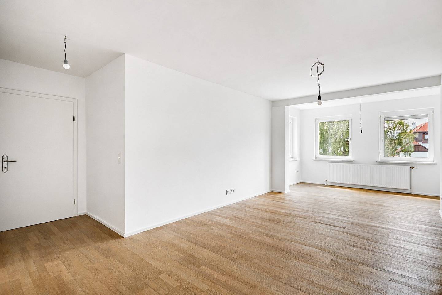 Sanierte Etagenwohnung mit Traunsteinblick und zwei Stellplätzen