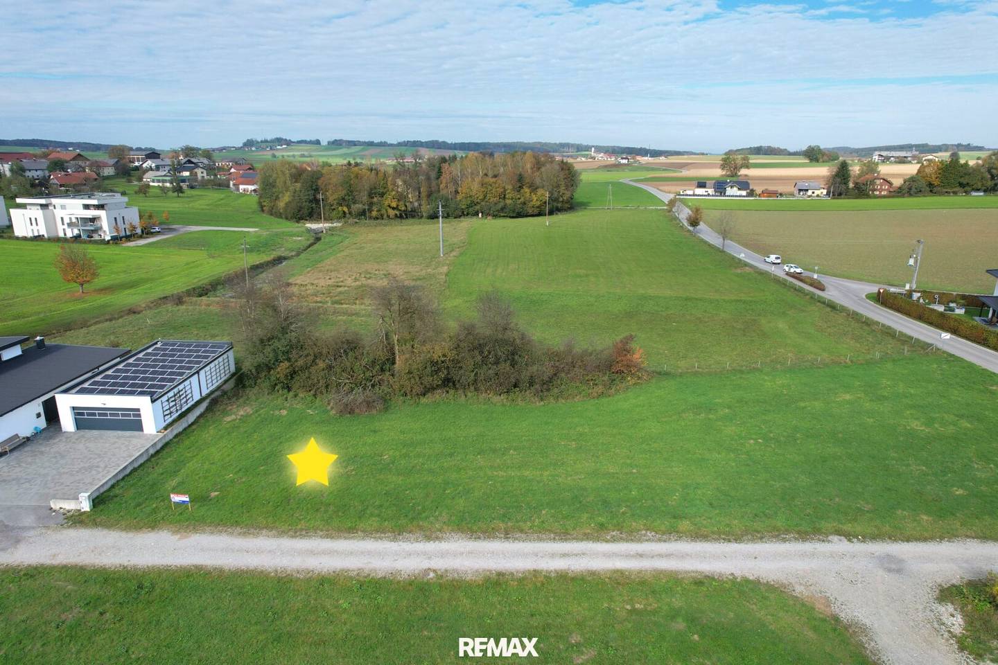 Sonniges Baugrundstück in ruhiger Lage