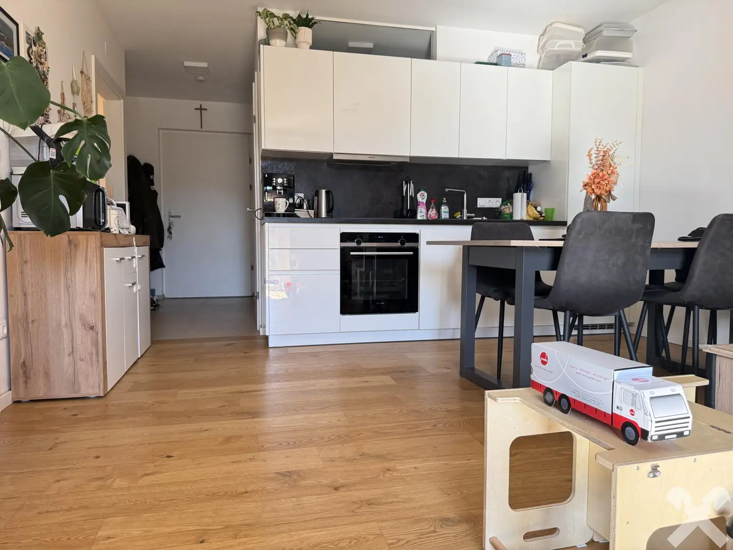 Barrierefreie Gartenwohnung mit Terrasse und Abstellraum