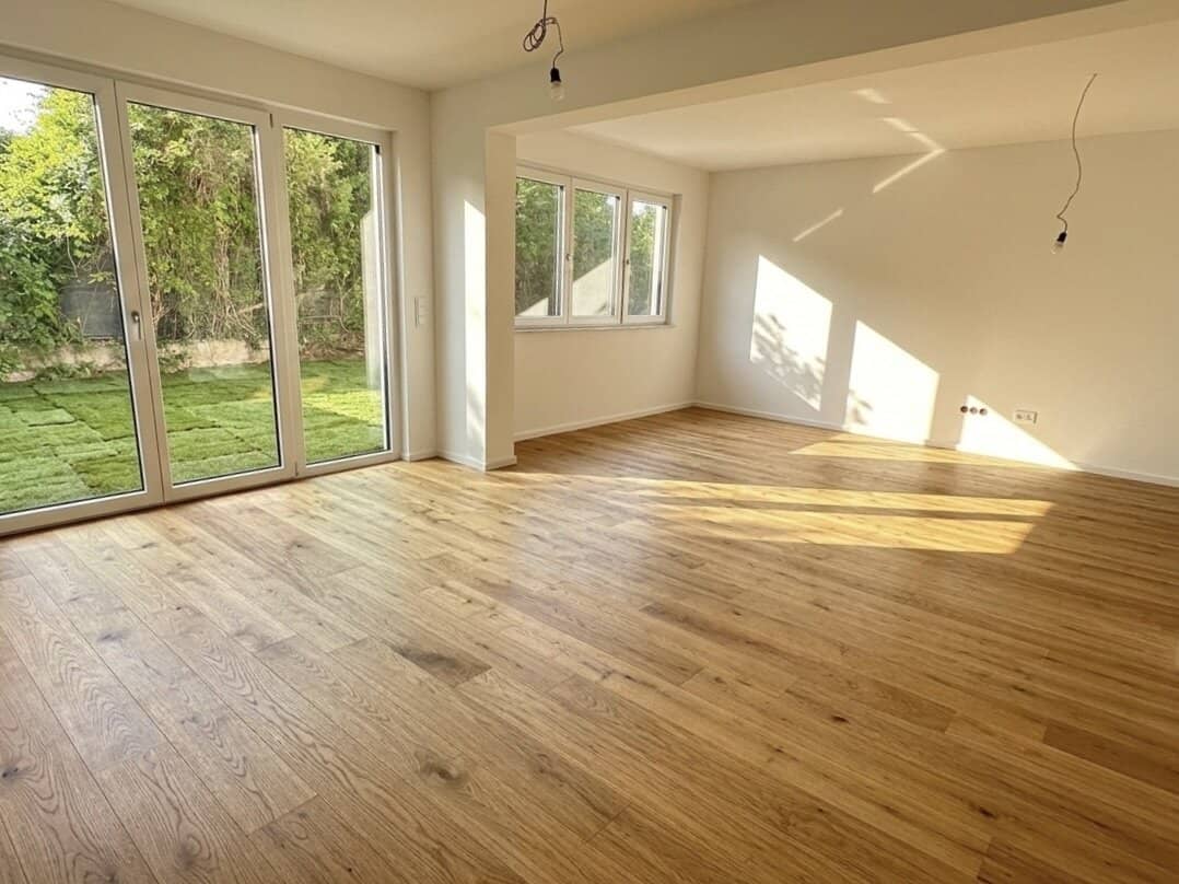 New build semi-detached house with garden and underfloor heating