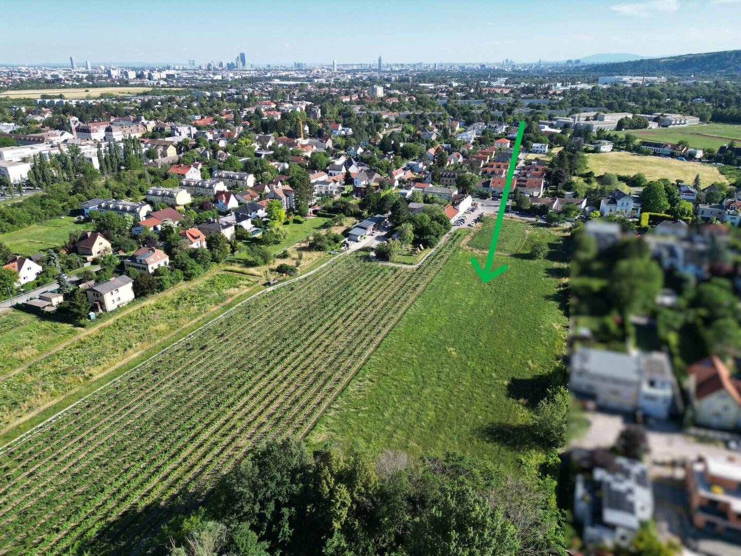 Plot at Bisamberg with pond and building land portion