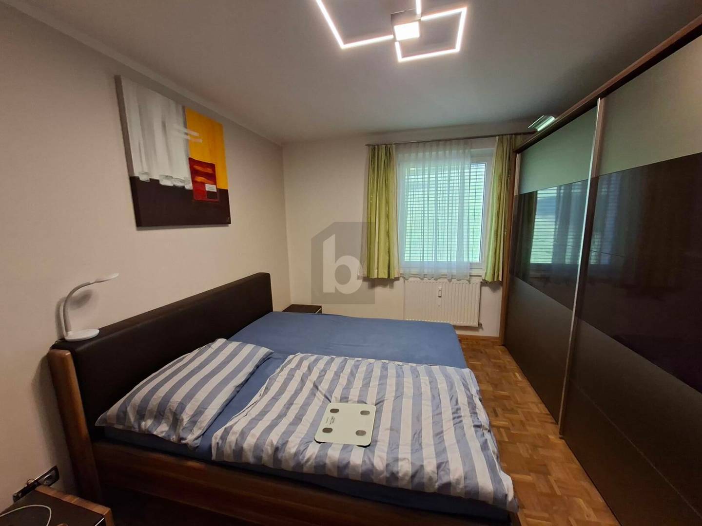 Ruhige Wohnung im Zentrum mit südseitigem Balkon