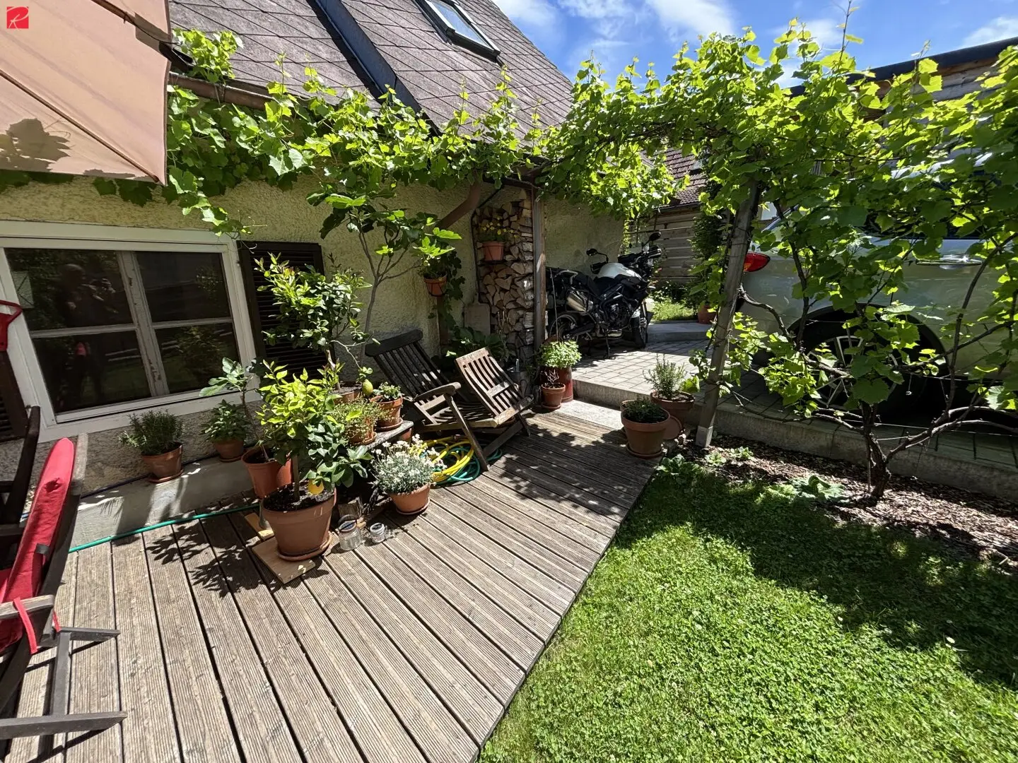 Charmantes Haus mit Terrasse und Garten in ruhiger Lage