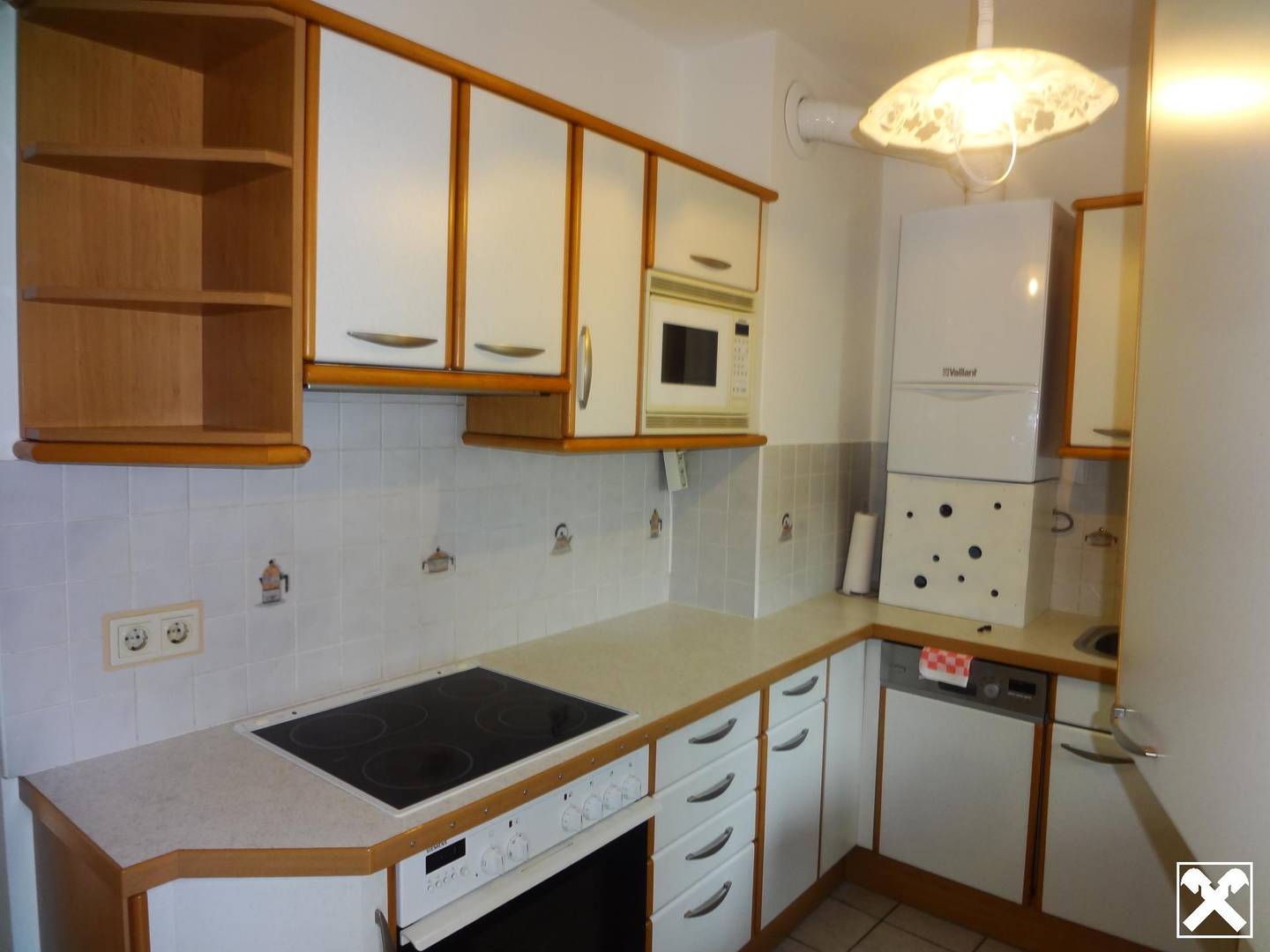 Gepflegte 2 Zimmer Wohnung mit Einbauküche