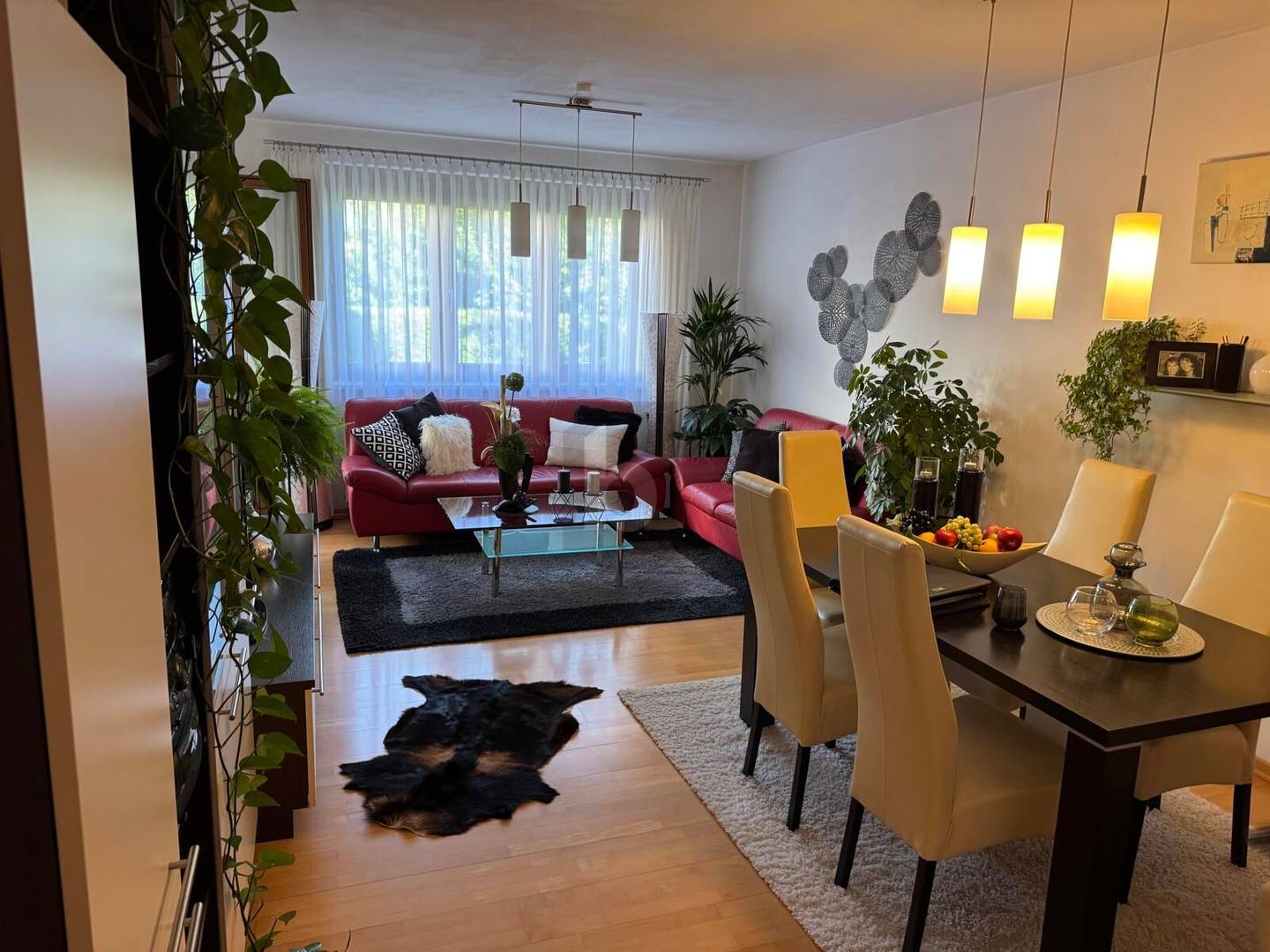 Wohnung mit großzügiger Loggia und Blick ins Grüne