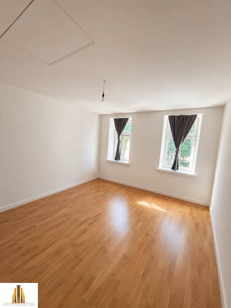 Helle Altbauwohnung mit Grünblick nahe Prater