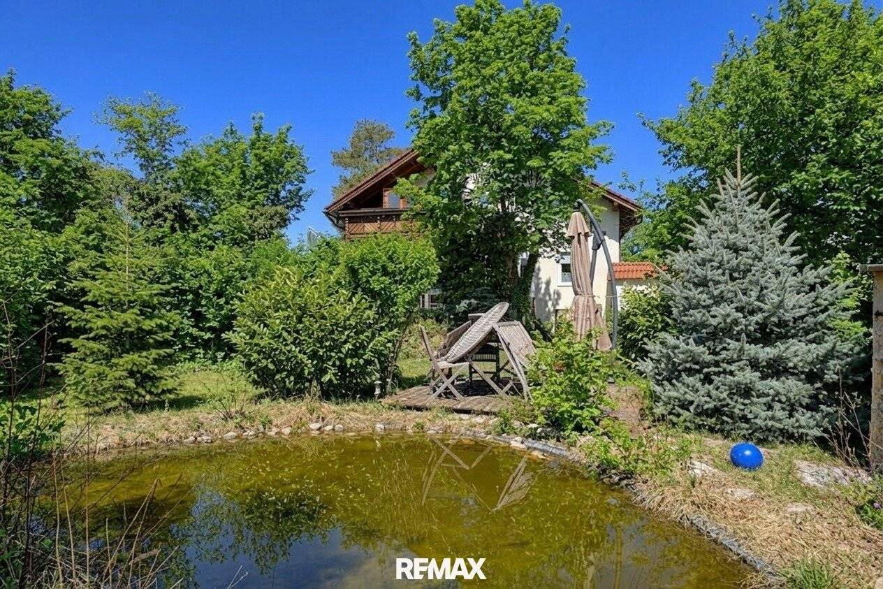Single-family home with terrace and view of the Anninger