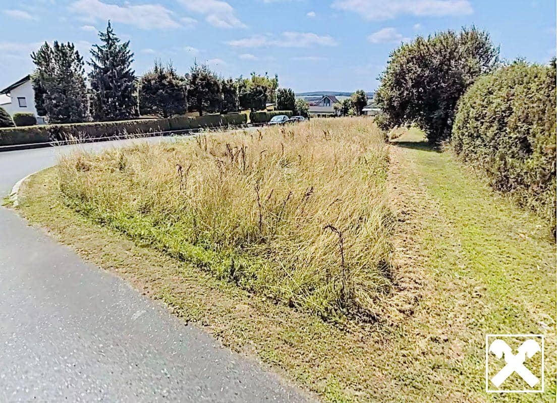 Ebenes Baugrundstück in ruhiger Ortsrandlage