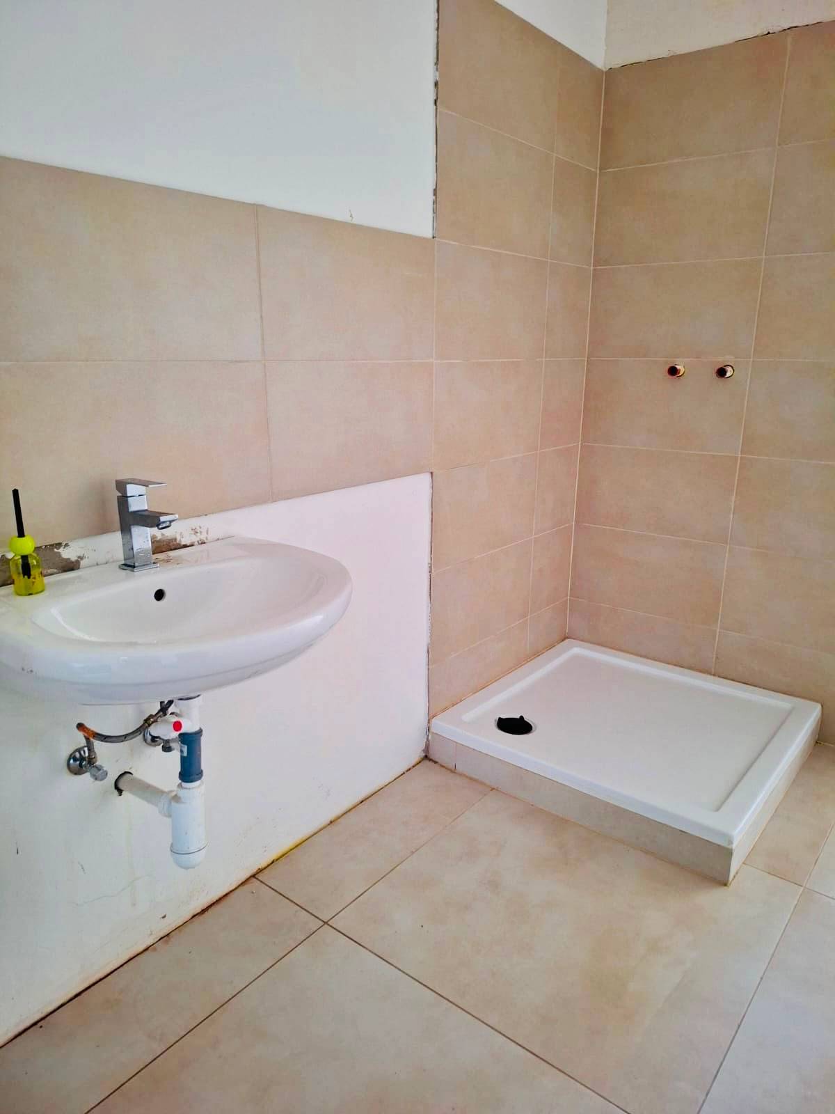 Altbau Apartment with Balcony and Airbnb Permit