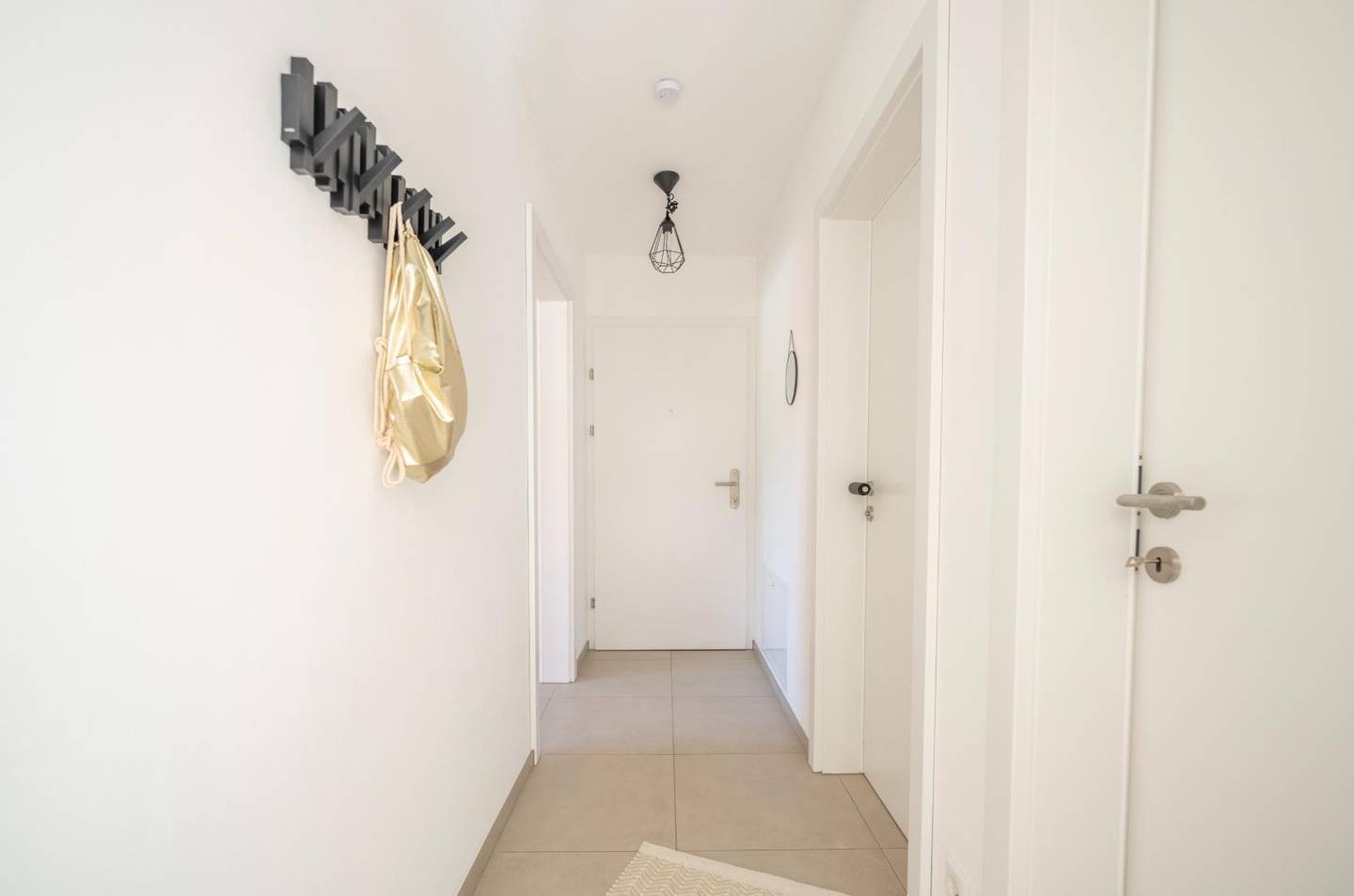 Ready-to-move-in new-build apartment with terrace and garden share
