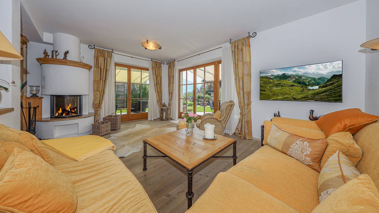 Maisonettewohnung mit Garten Terrasse und Bergblick