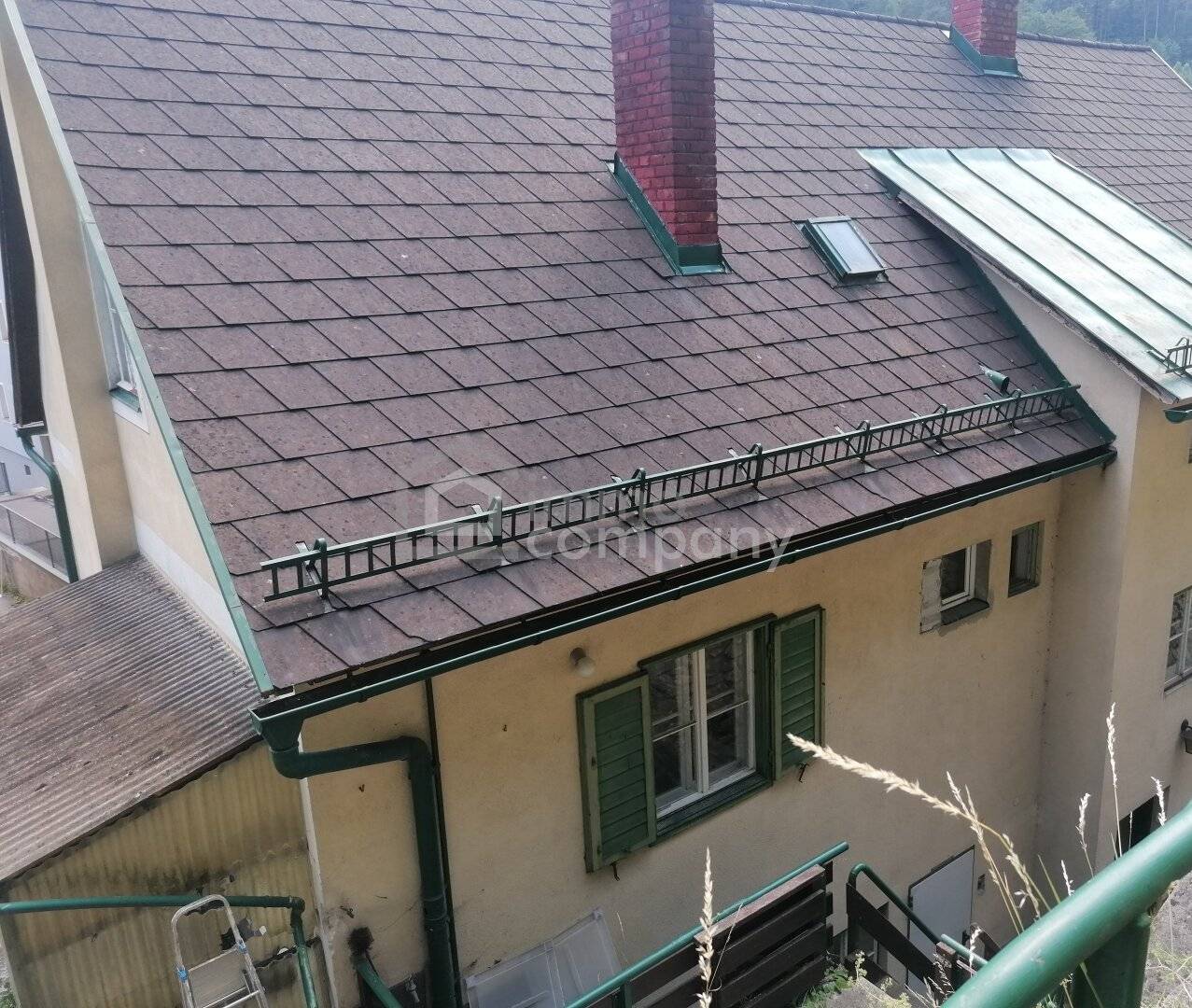 Vermietetes Landhaus mit Garage und Terrasse