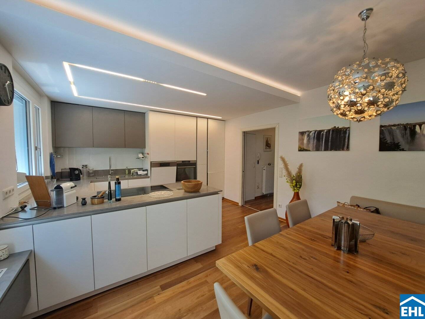 Townhouse with garden terrace and sauna near Lainzer Tiergarten