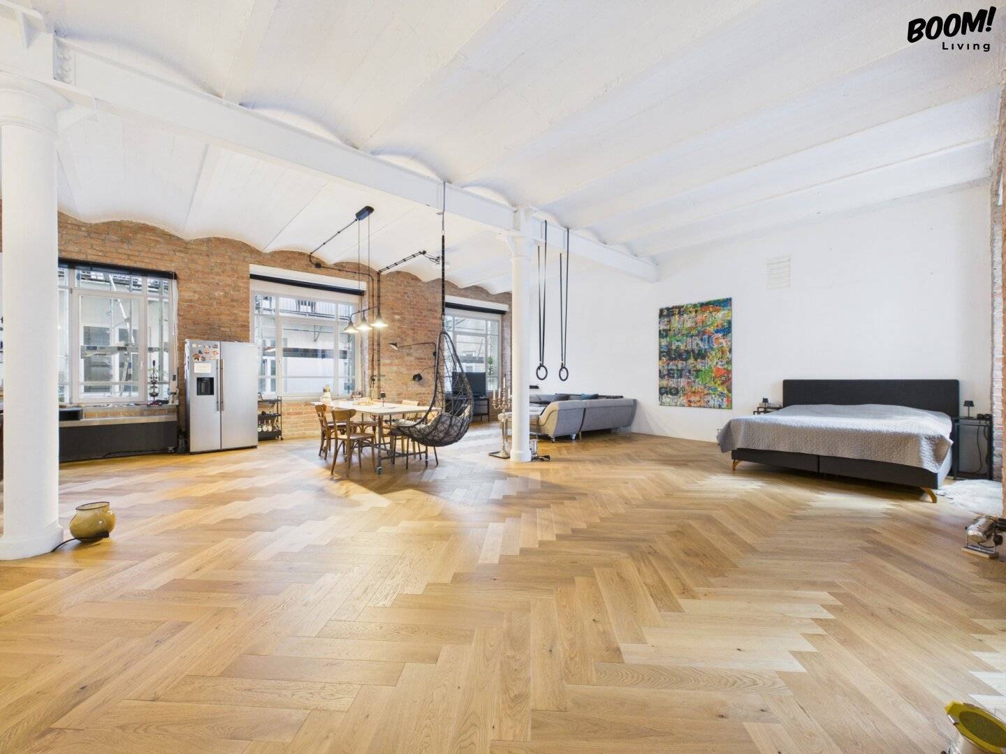 Loft apartment with rooftop terrace and balcony in Meidling